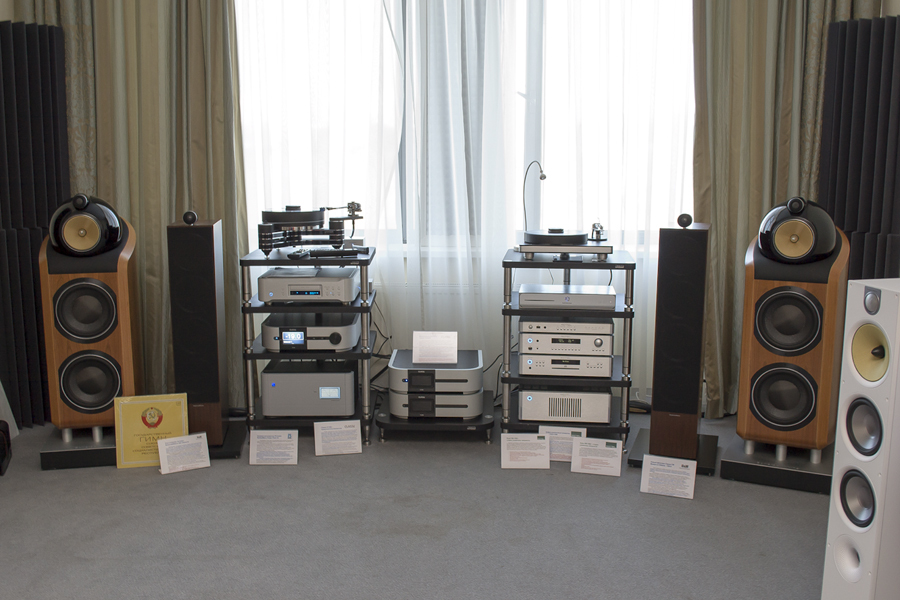 Audiostatus Hi Fi & High End Show 2014