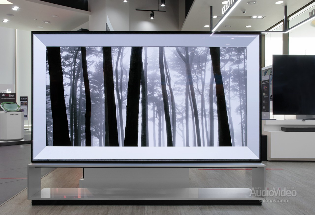 LG_SIGNATURE_OLED_88ZX9LA_11.jpg