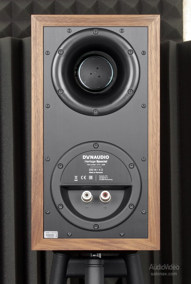 Dynaudio_Heritage_Special_07.jpg