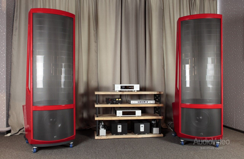 MartinLogan_Neolith_01.jpg