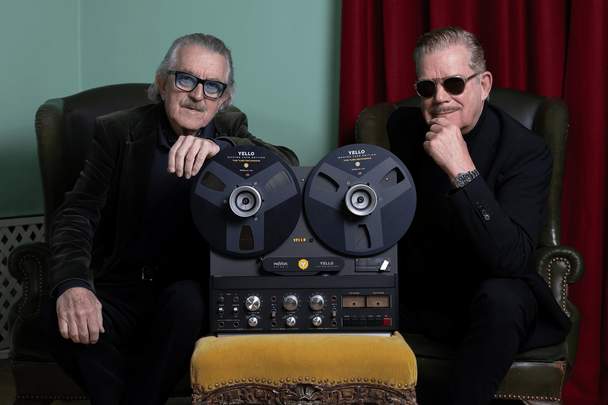 REVOX_Yello_und_Maschine_small-p-.jpg