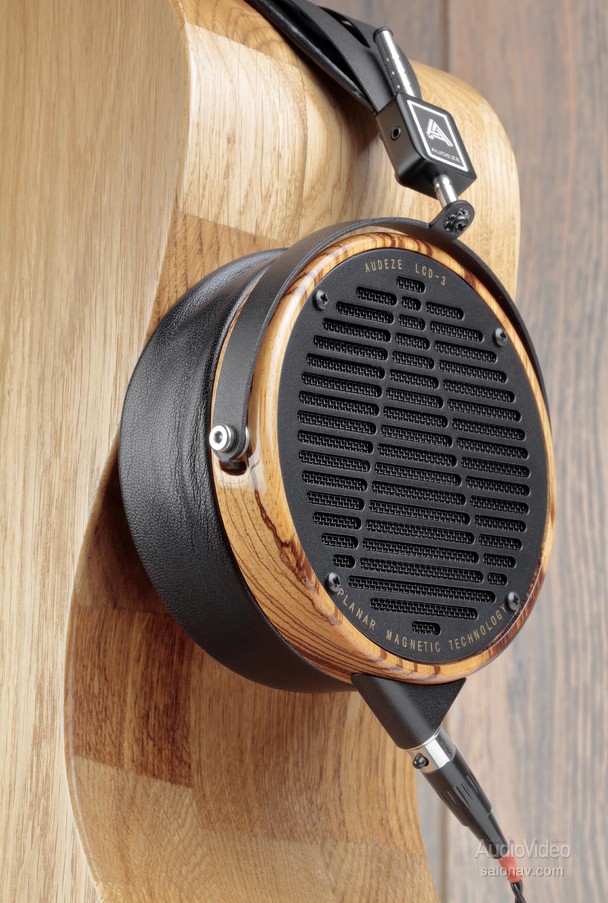 Audeze_LCD-3_07.jpg