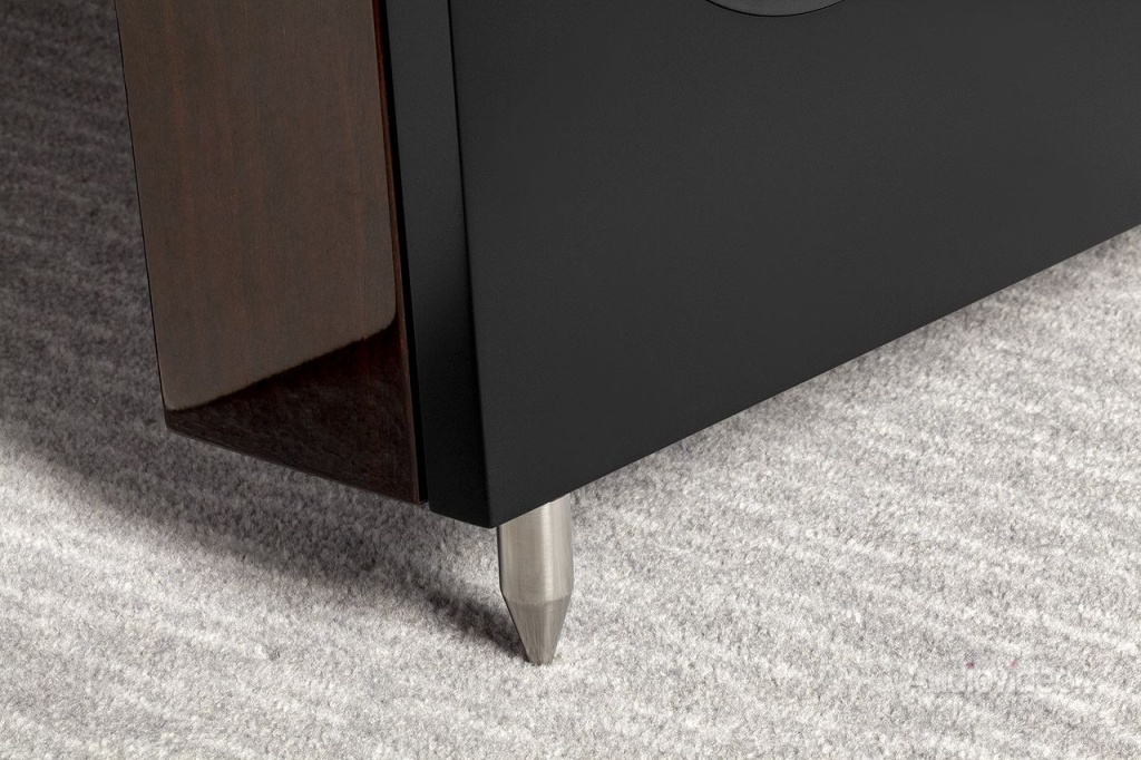 Thorens_SoundWall_HP_600_4087.jpg