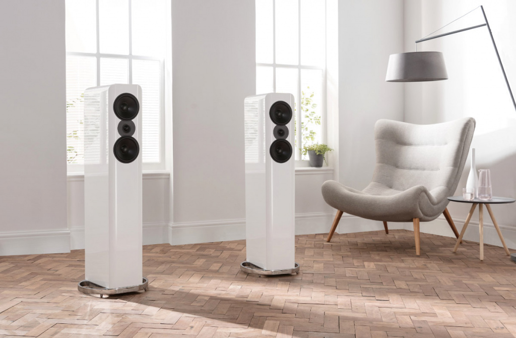 Q-acoustics-1.jpg